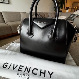 Givenchy Antigona Small – Black Smooth Leather – With Dust Bag